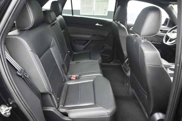2021 Volkswagen Atlas Cross Sport 3.6L V6 SE w/Technology R-Line