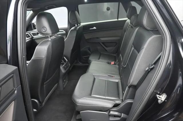 2021 Volkswagen Atlas Cross Sport 3.6L V6 SE w/Technology R-Line