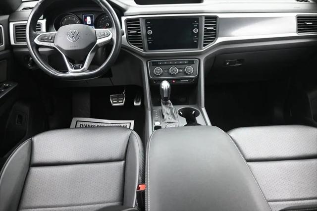2021 Volkswagen Atlas Cross Sport 3.6L V6 SE w/Technology R-Line