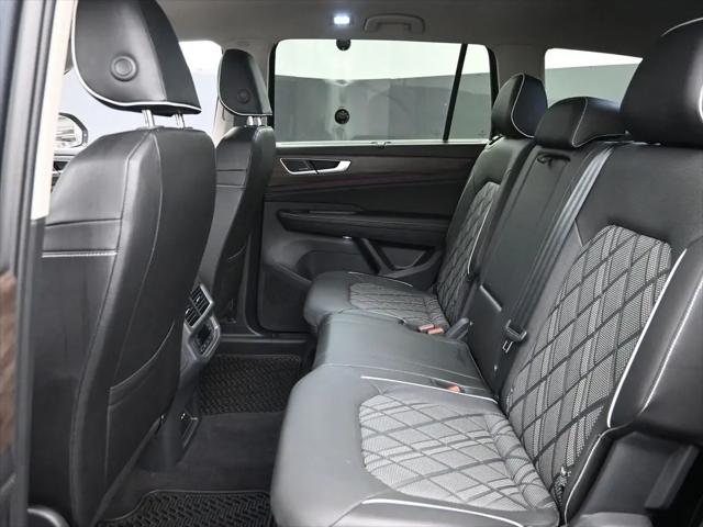 2024 Volkswagen Atlas 2.0T SEL Premium R-Line