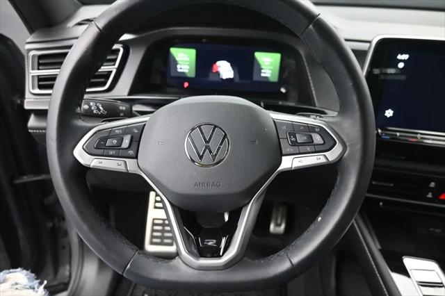 2024 Volkswagen Atlas Cross Sport 2.0T SEL R-Line