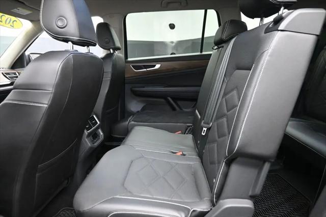 2024 Volkswagen Atlas 2.0T SE