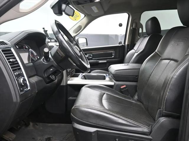 2017 Ram 1500 Laramie Crew Cab 4x4 5'7" Box