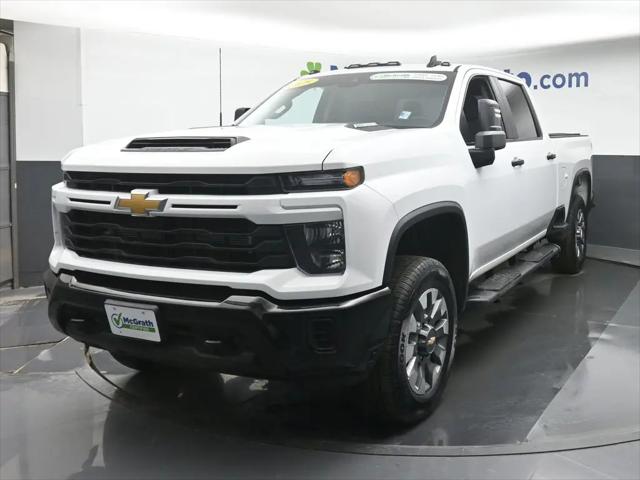 2025 Chevrolet Silverado 2500HD 4WD Crew Cab Standard Bed Custom