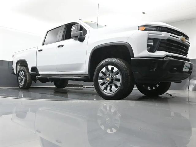 2025 Chevrolet Silverado 2500HD 4WD Crew Cab Standard Bed Custom