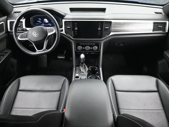 2023 Volkswagen Atlas Cross Sport 3.6L V6 SE w/Technology