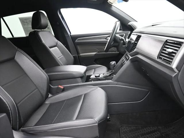 2023 Volkswagen Atlas Cross Sport 3.6L V6 SE w/Technology