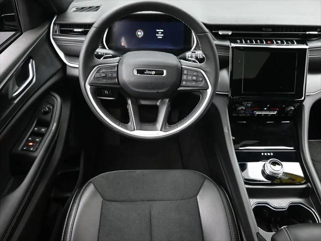 2025 Jeep Grand Cherokee L Altitude X 4x4