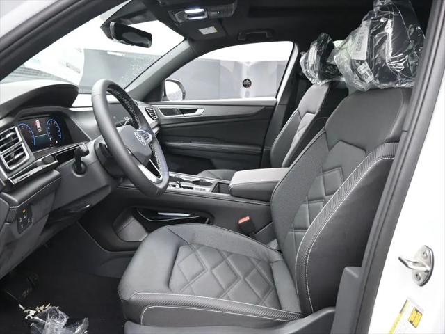 2026 Volkswagen Atlas Cross Sport SE with Technology
