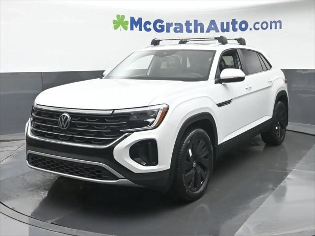 2026 Volkswagen Atlas Cross Sport SE with Technology