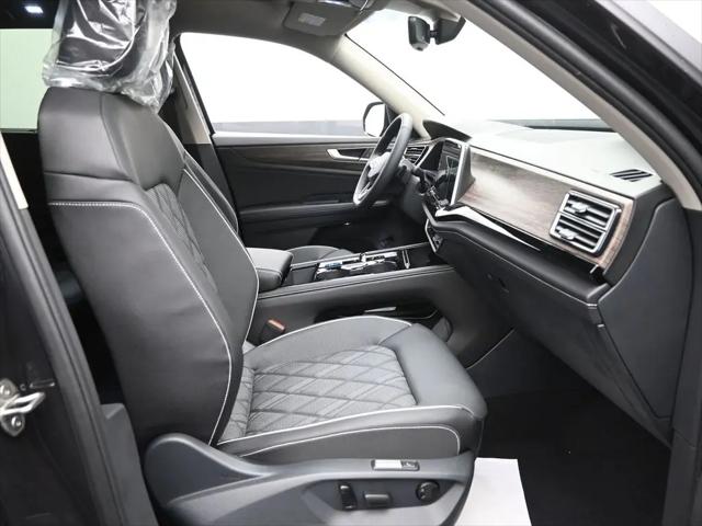 2026 Volkswagen Atlas SEL Premium R-Line