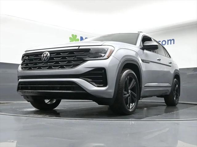 2026 Volkswagen Atlas Cross Sport SEL R-Line Black