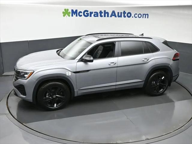 2026 Volkswagen Atlas Cross Sport SEL R-Line Black