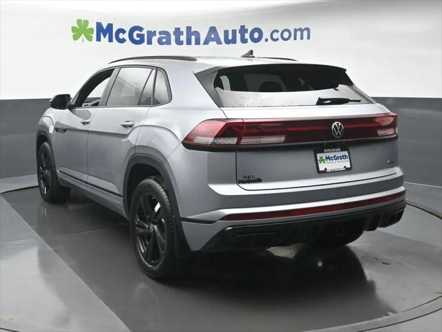 2026 Volkswagen Atlas Cross Sport SEL R-Line Black