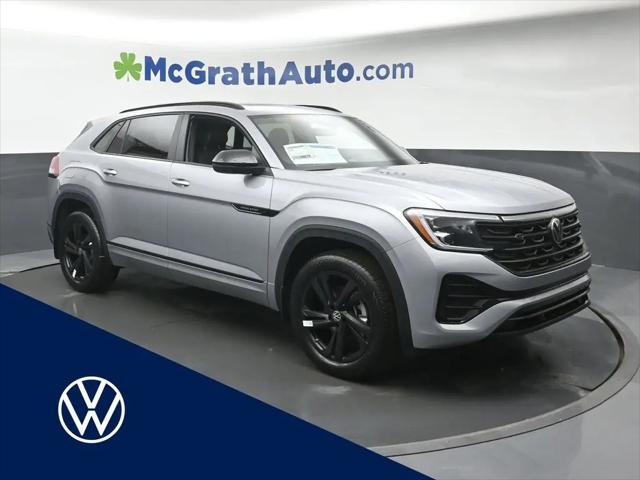 2026 Volkswagen Atlas Cross Sport SEL R-Line Black for sale in Marion, IA