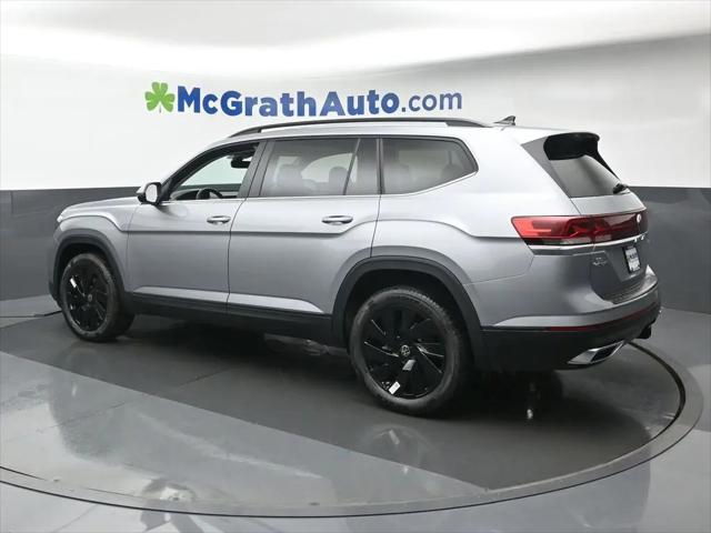 2026 Volkswagen Atlas SE with Technology