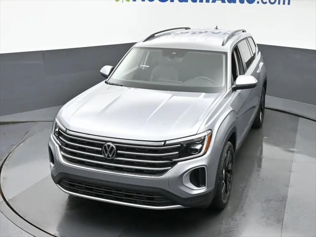 2026 Volkswagen Atlas SE with Technology
