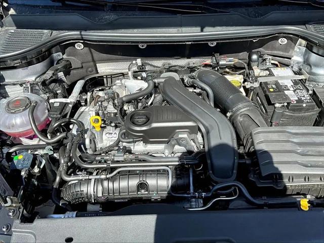 2026 Volkswagen Taos SE