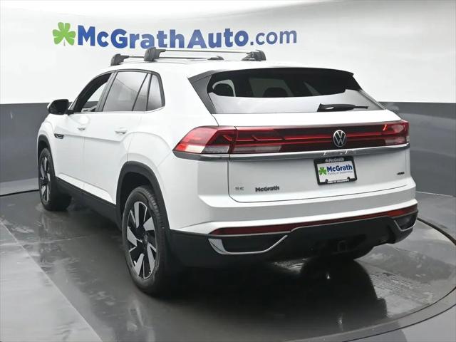 2026 Volkswagen Atlas Cross Sport SE with Technology