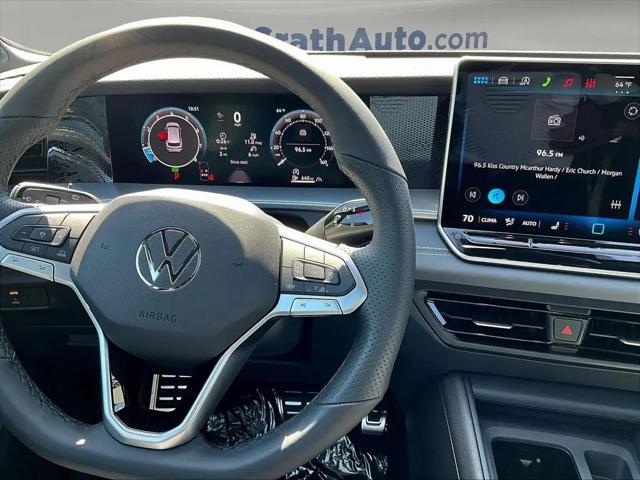 2026 Volkswagen Tiguan SE R-Line Black