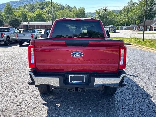 2023 Ford F-350 XLT