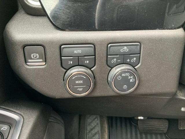2023 Chevrolet Silverado 1500 4WD Crew Cab Short Bed LT with 2FL