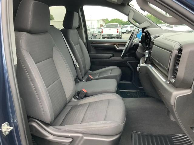 2023 Chevrolet Silverado 1500 4WD Crew Cab Short Bed LT with 2FL