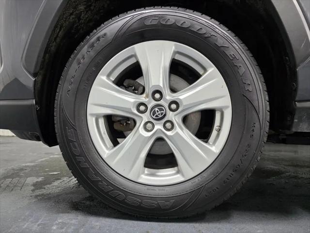 2021 Toyota RAV4 Hybrid LE