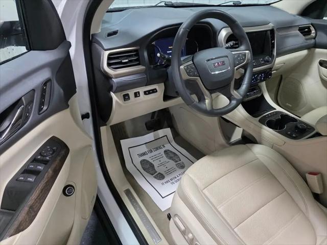 2023 GMC Acadia AWD Denali