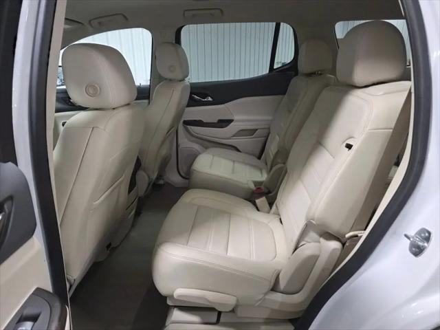 2023 GMC Acadia AWD Denali