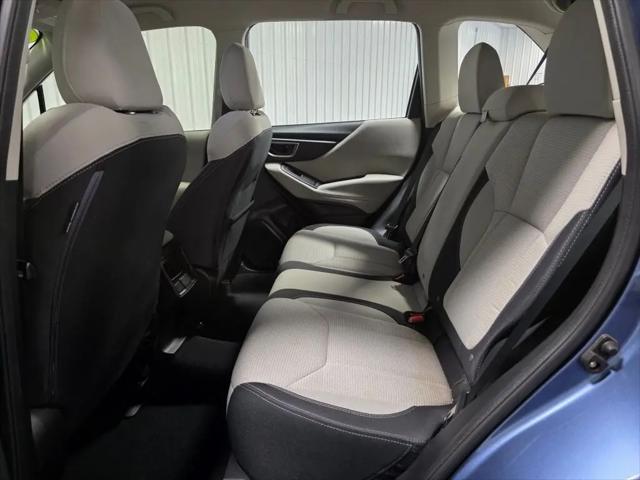 2023 Subaru Forester Base