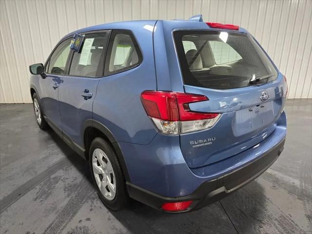 2023 Subaru Forester Base