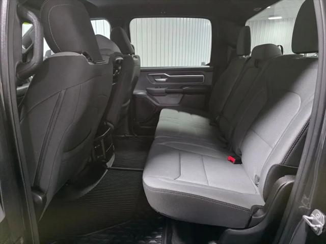 2022 Ram 1500 Big Horn Crew Cab 4x4 5'7" Box