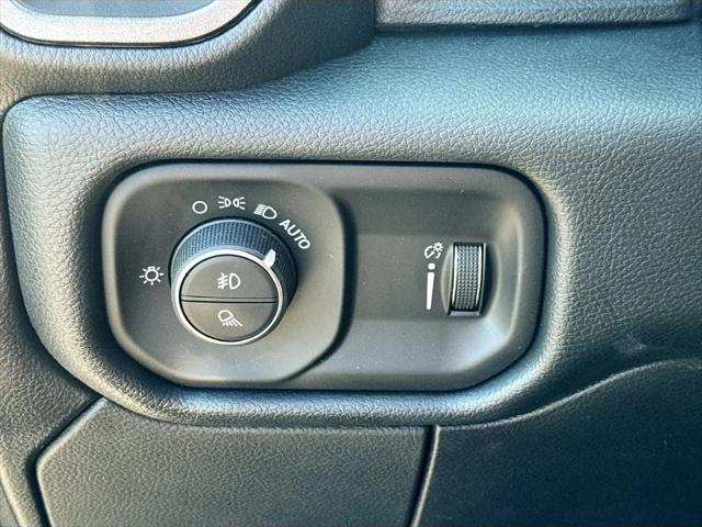 2026 Ram 3500 Tradesman Crew Cab 4x4 8 Box