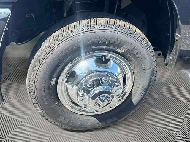 2026 Ram 3500 Tradesman Crew Cab 4x4 8 Box