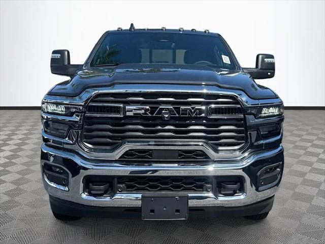 2026 Ram 3500 Tradesman Crew Cab 4x4 8 Box