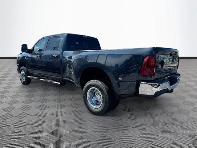 2026 Ram 3500 Tradesman Crew Cab 4x4 8 Box