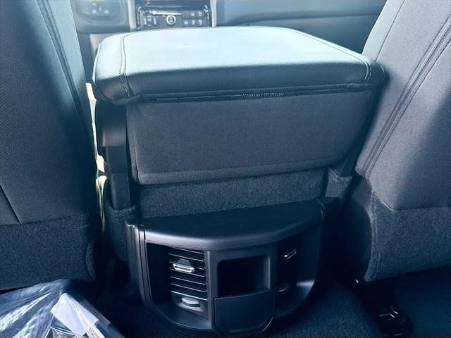 2026 Ram 3500 Tradesman Crew Cab 4x4 8 Box