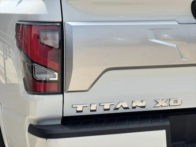 2024 Nissan Titan XD Crew Cab Platinum Reserve 4x4