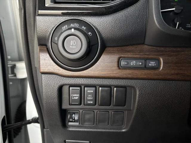 2024 Nissan Titan XD Crew Cab Platinum Reserve 4x4