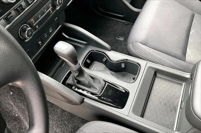 2026 Nissan Frontier Crew Cab SV 4x2