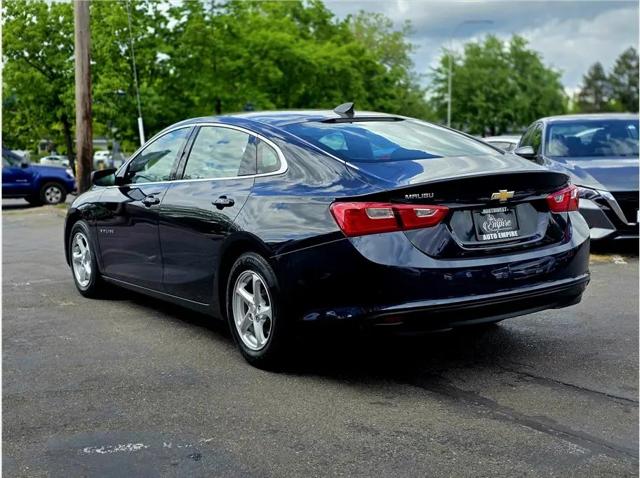 2017 Chevrolet Malibu LS