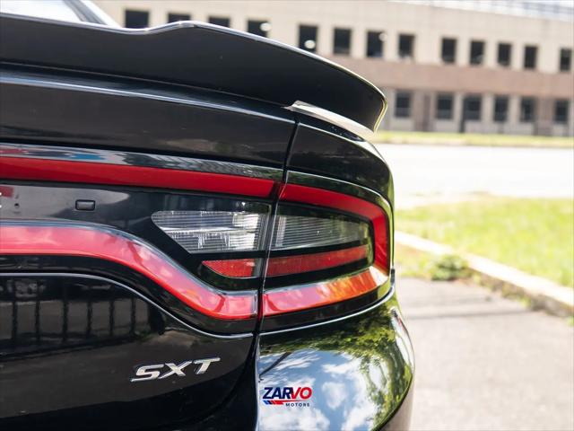 2017 Dodge Charger SXT AWD