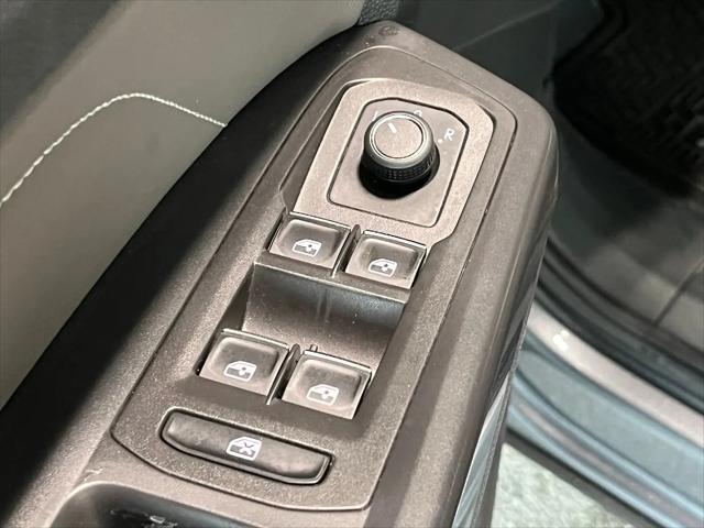 2023 Volkswagen Atlas Cross Sport 2.0T SE