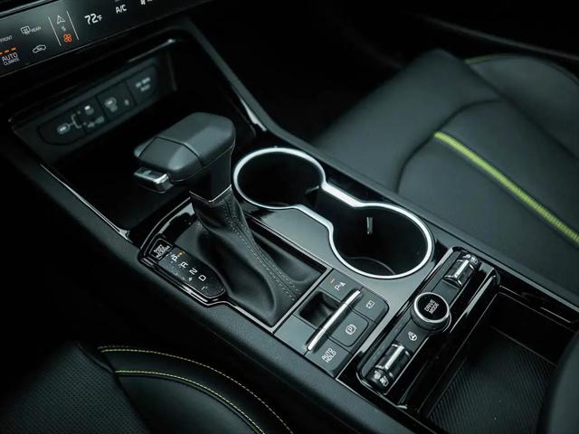 2026 Kia K5 GT