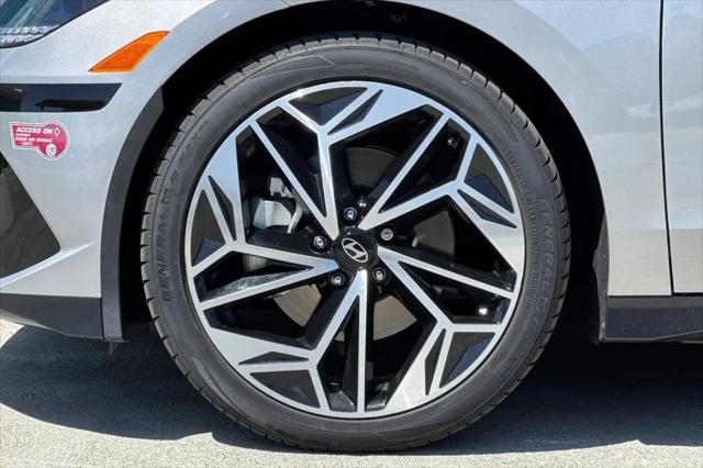 2024 Hyundai IONIQ 6 SEL