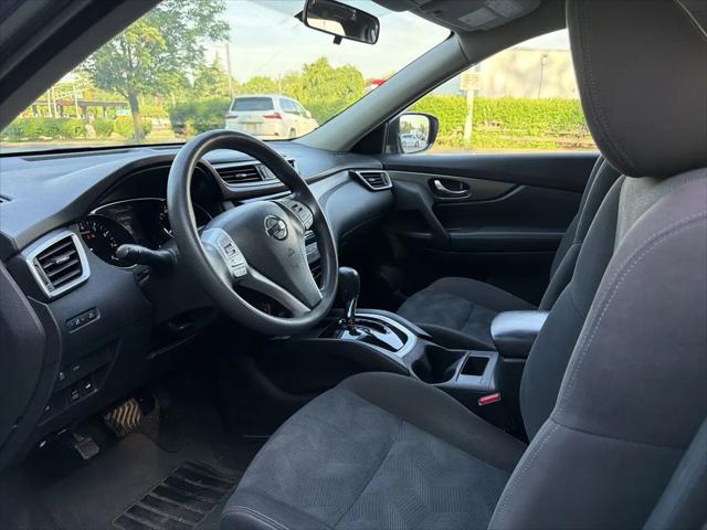 2015 Nissan Rogue S