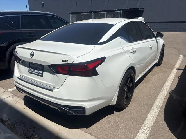 2022 Nissan Altima SR FWD
