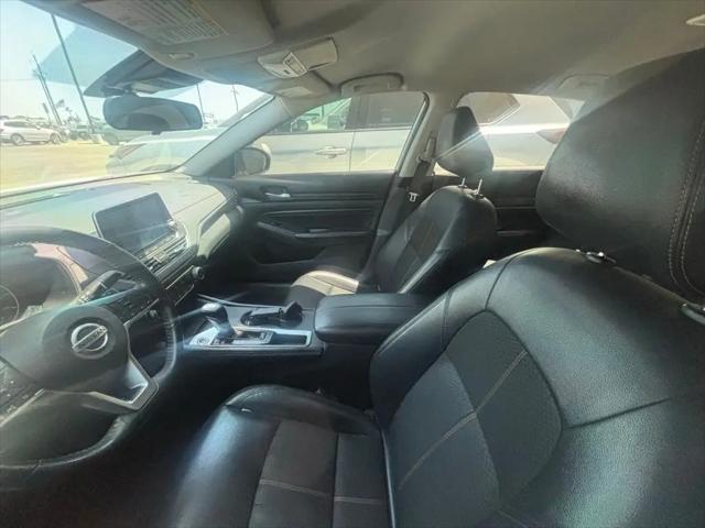 2022 Nissan Altima SR FWD