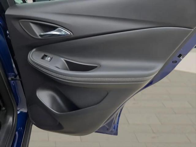 2023 Buick Encore GX Essence FWD
